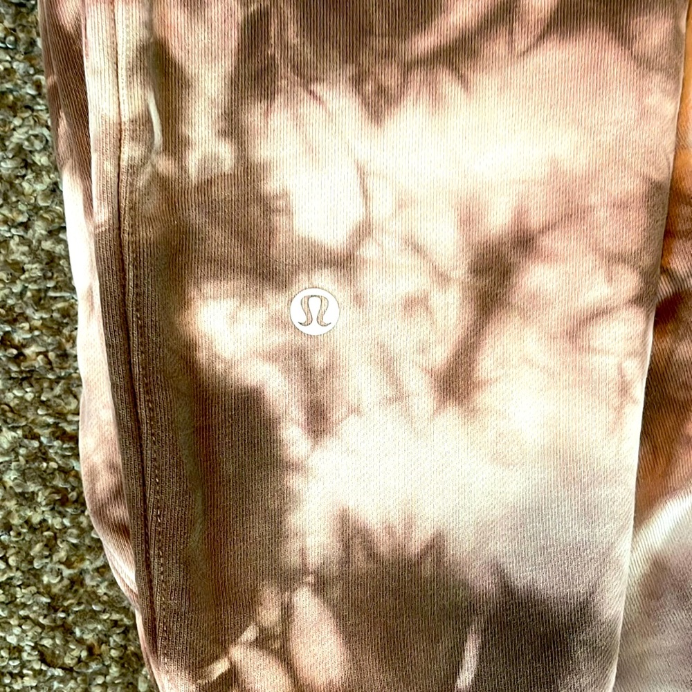 Lululemon tie dye joggers